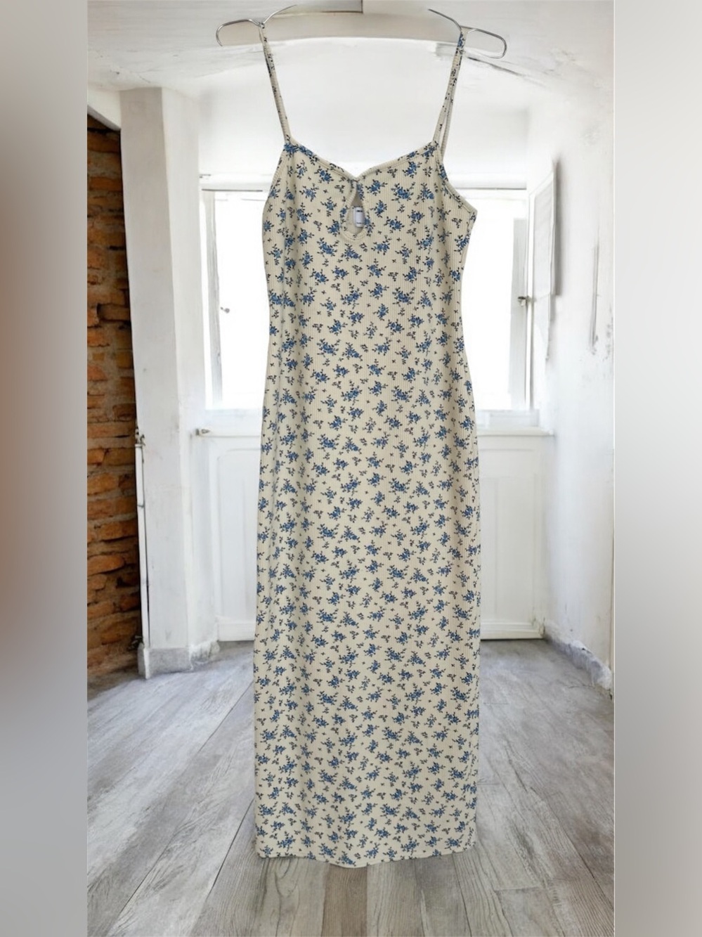 Cream Blue Ditsy Floral Maxi Slip Dress Cottagecore Feminine Swiftie size 10